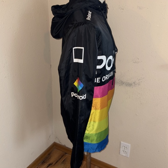 Polaroid windbreaker.   Small.  Great condition. - Picture 6 of 7